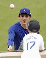 Baseball: Dodgers vs. Cubs