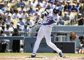 Baseball: Brewers vs. Dodgers