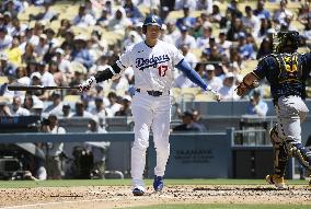 Baseball: Brewers vs. Dodgers