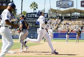 Baseball: Brewers vs. Dodgers