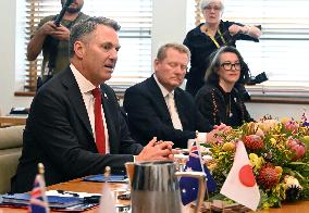 Japan-Australia defense talks in Canberra
