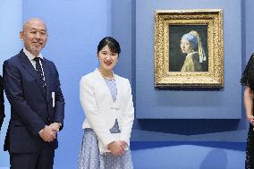 Princess Aiko visits exhibition of masterpieces by Dutch artists