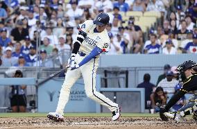 Baseball: Pirates vs. Dodgers