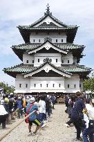 Hirosaki Castle keep moved to original location