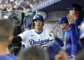 Baseball: Pirates vs. Dodgers