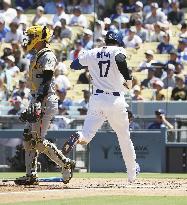 Baseball: Pirates vs. Dodgers