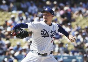 Baseball: Pirates vs. Dodgers