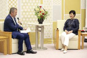 IPC head Parsons meets with Tokyo governor
