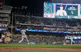 Baseball: White Sox vs. Twins
