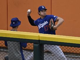 Baseball: Dodgers vs. Tigers
