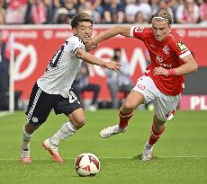 Football: German Bundesliga
