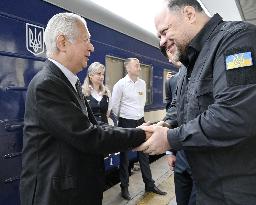 Japan lower house speaker arrives in Kyiv