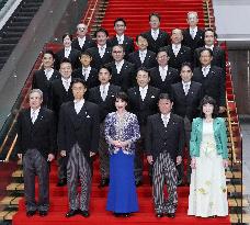 Japan PM reshuffles Cabinet