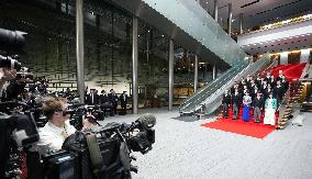 Japan PM reshuffles Cabinet