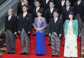 Japan PM reshuffles Cabinet