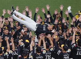 Baseball: Hawks clinch Pacific League title