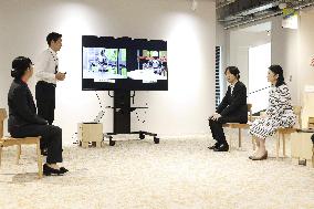 Crown prince, crown princess visit base to back start-ups